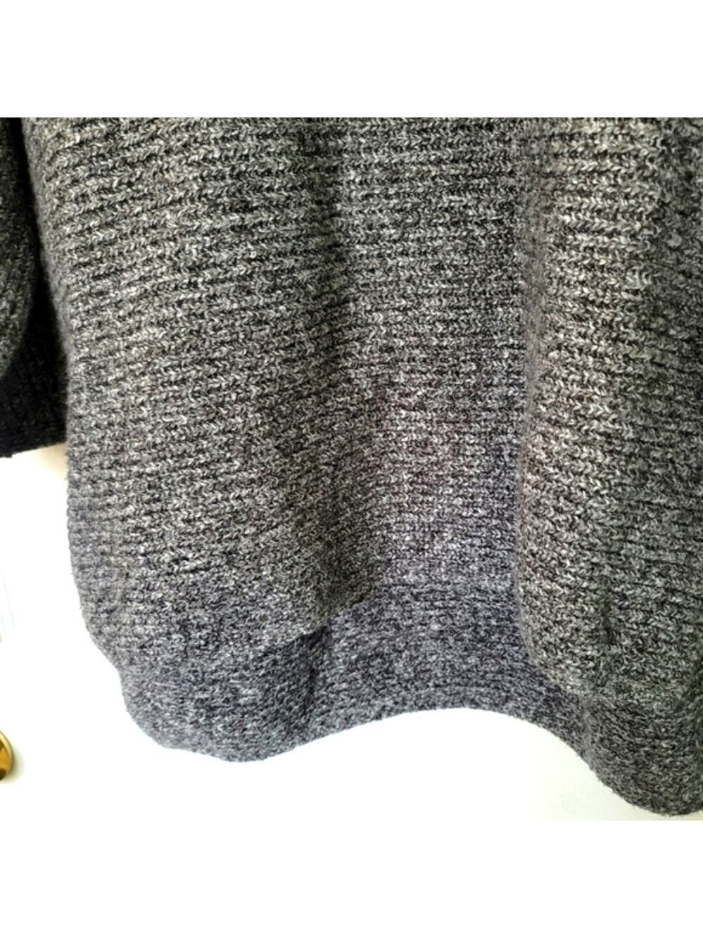 Old Navy Women's Knitted Pull-Over Hoodie Sweater Size M - Picture 6 of 11
